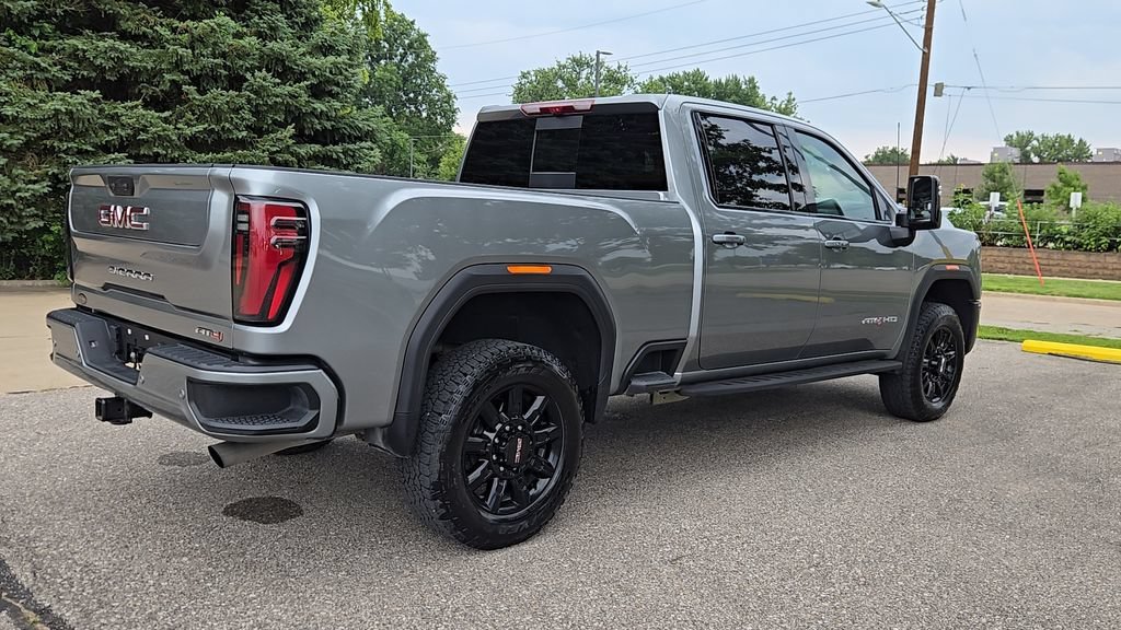Used 2025 Sterling Metallic GMC AT4 image 26