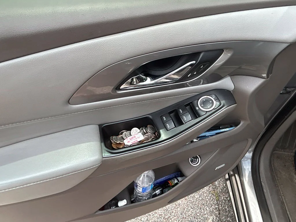 Used 2019 Gray Chevrolet 3LT image 12