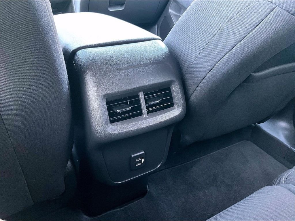 Used 2023 White Chevrolet LT image 28