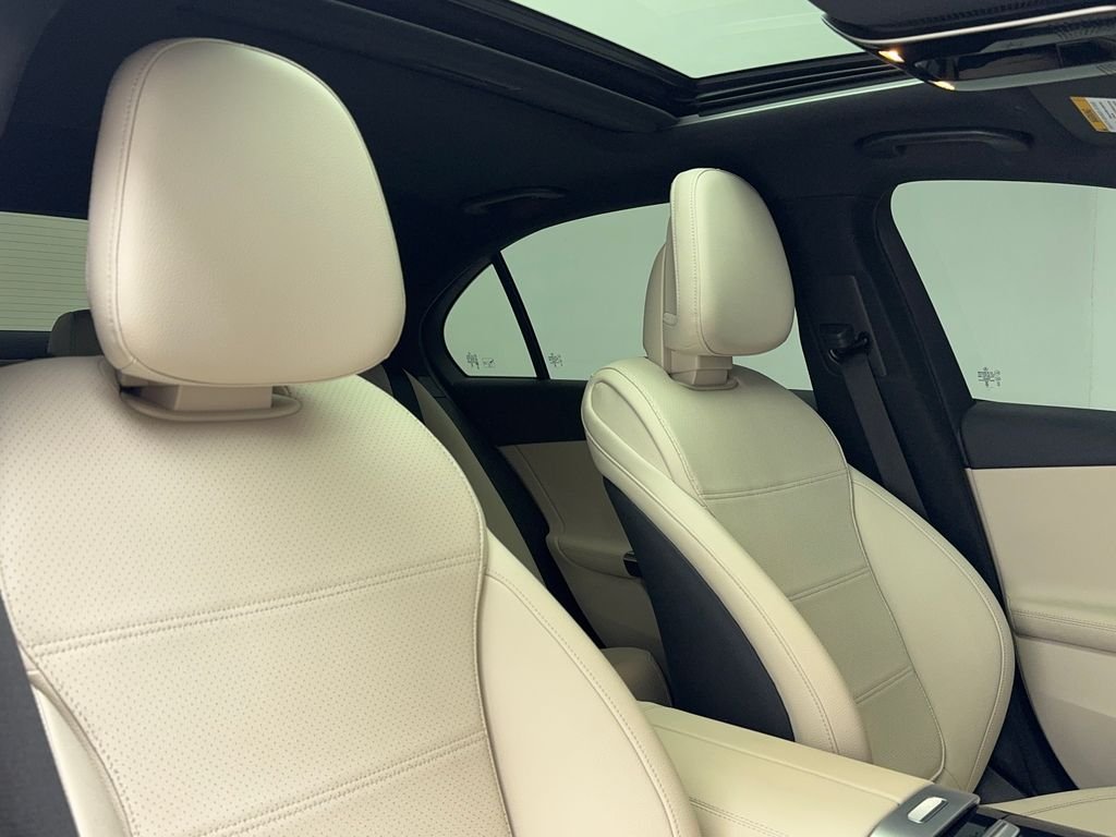 2024 Mercedes-Benz C-Class Sedan C 300 - Photo 48
