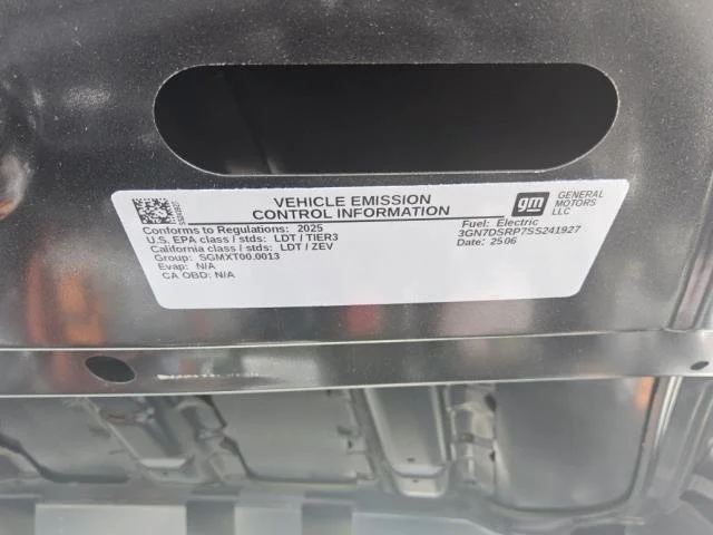 Used 2025 Black Chevrolet RS image 11