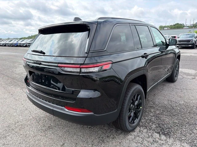 New 2026 Black Jeep Altitude image 3