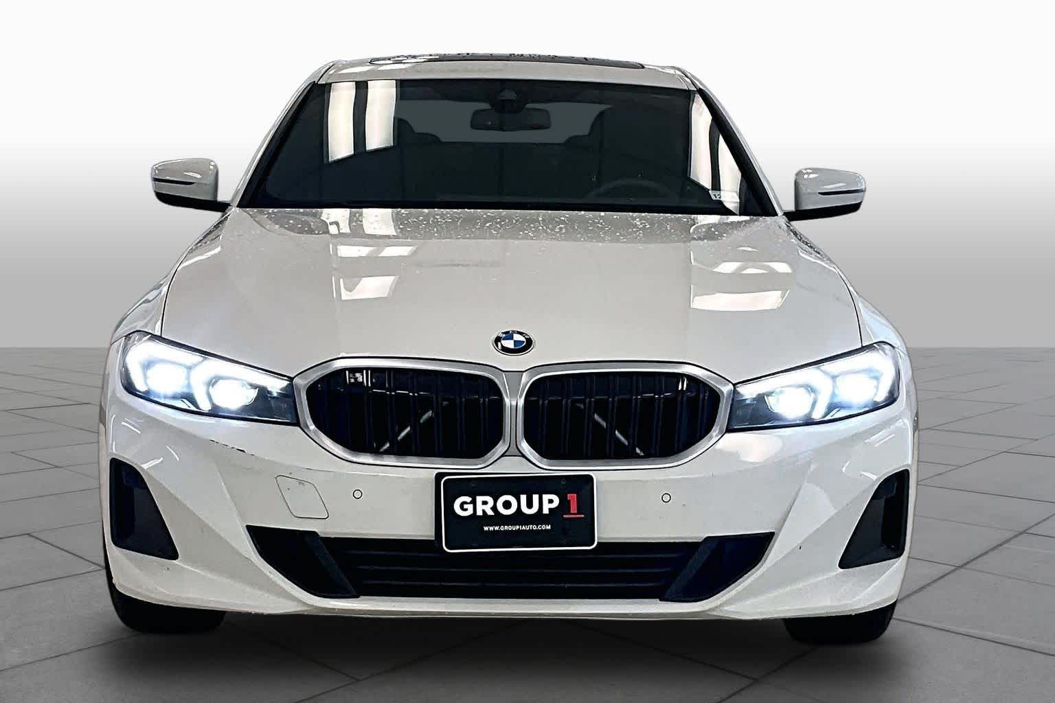 Used 2024 Alpine White BMW 330i image 3
