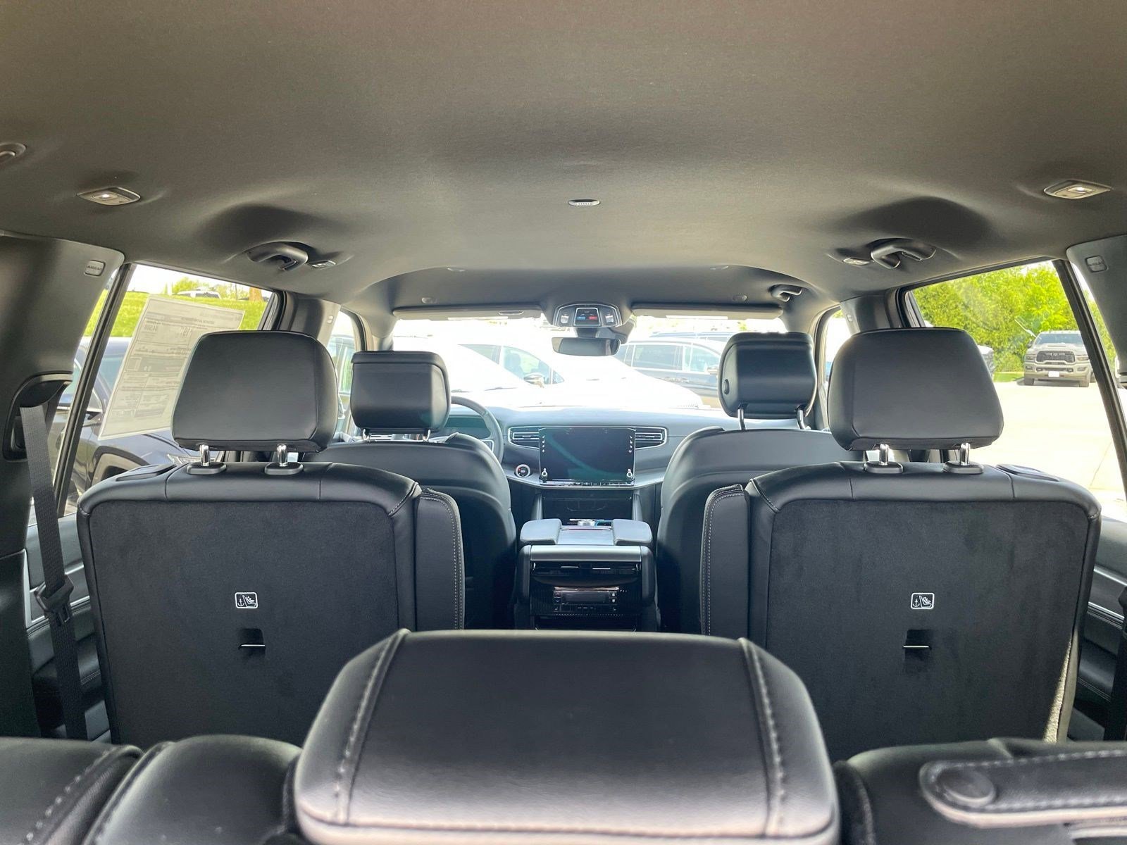 New 2026 Baltic Gray Metallic Clearcoat Jeep Limited Altitude image 9
