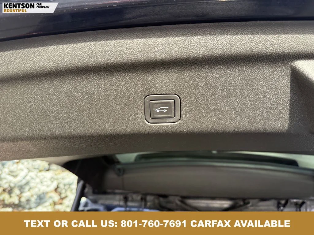 2023 GMC Yukon SLT - Photo 40