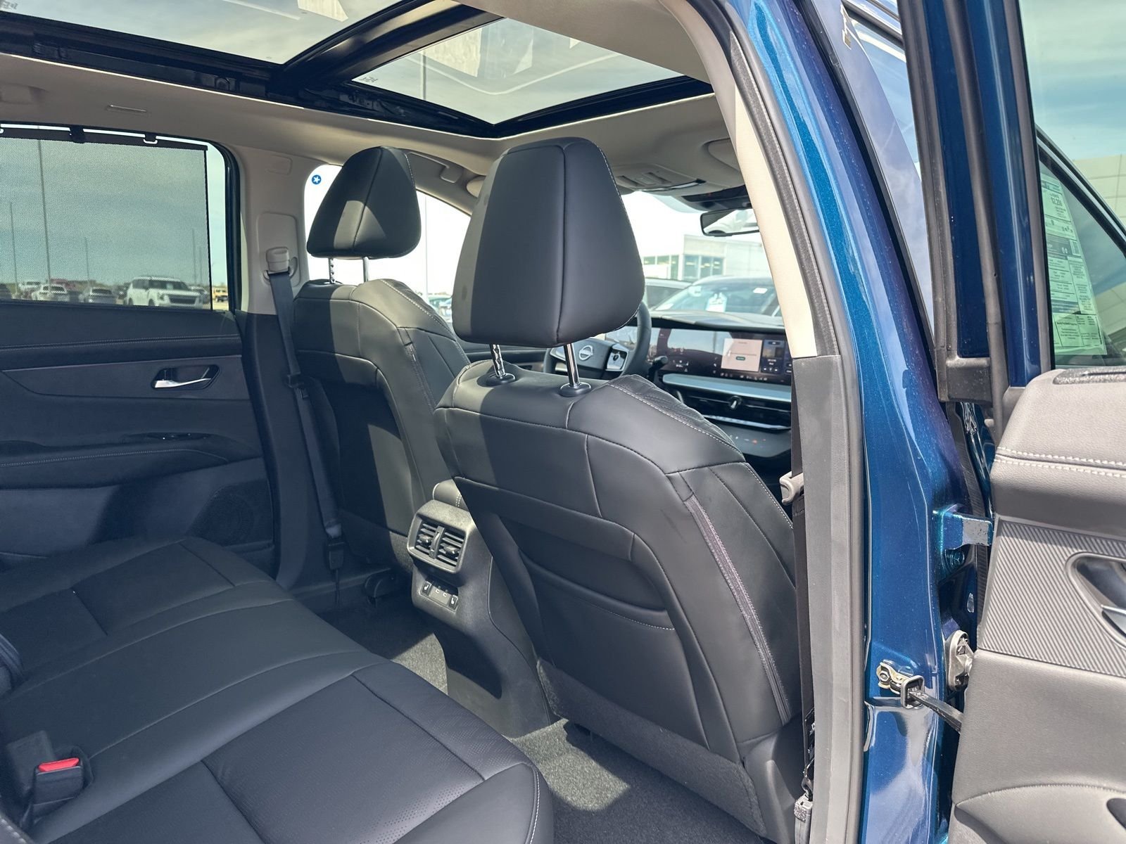 New 2026 Blue Nissan Platinum image 28