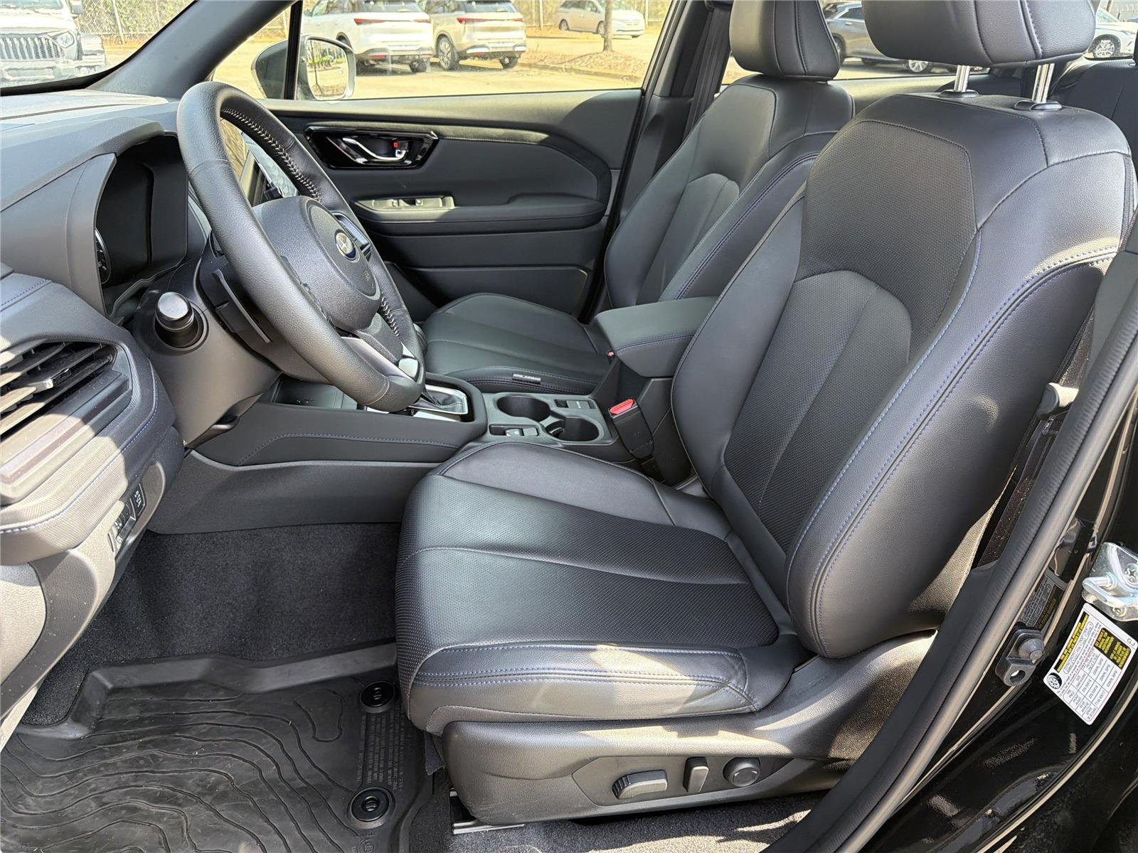 Used 2025 Crystal Black Silica Subaru Limited image 18
