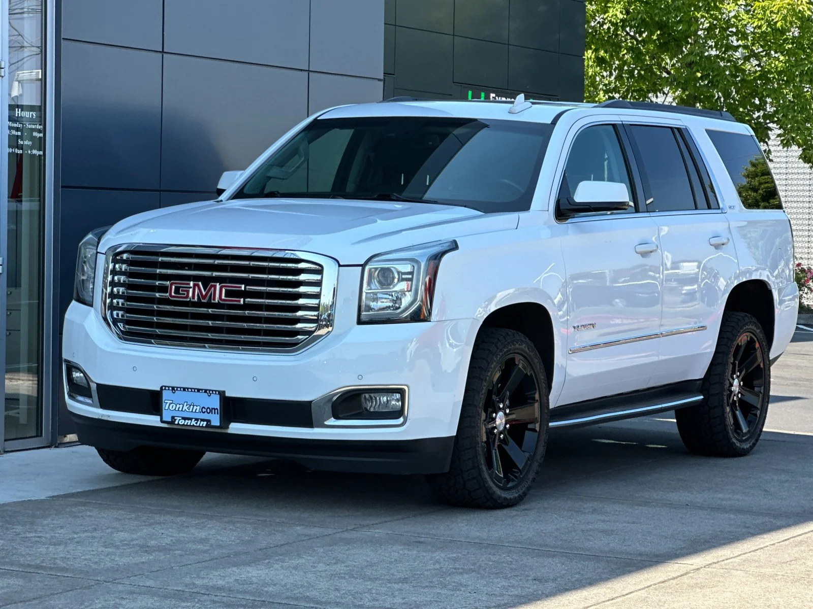 Used 2018 Summit White GMC SLT image 8