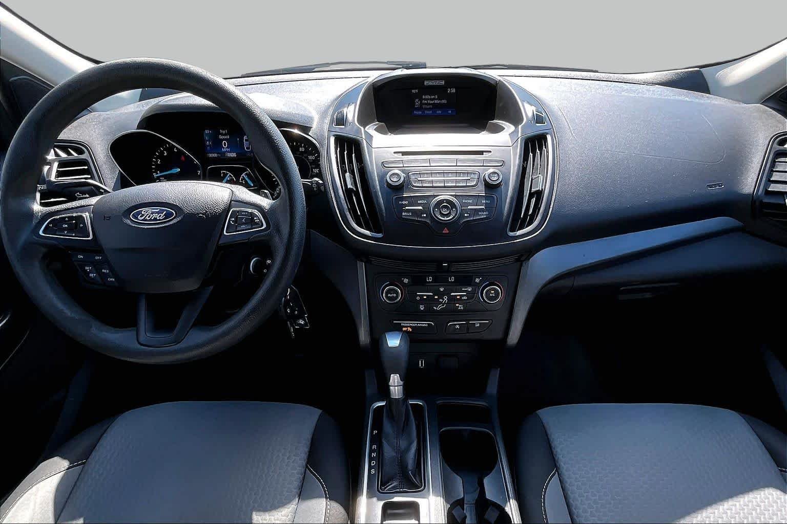 Used 2017 Oxford White Ford SE image 14