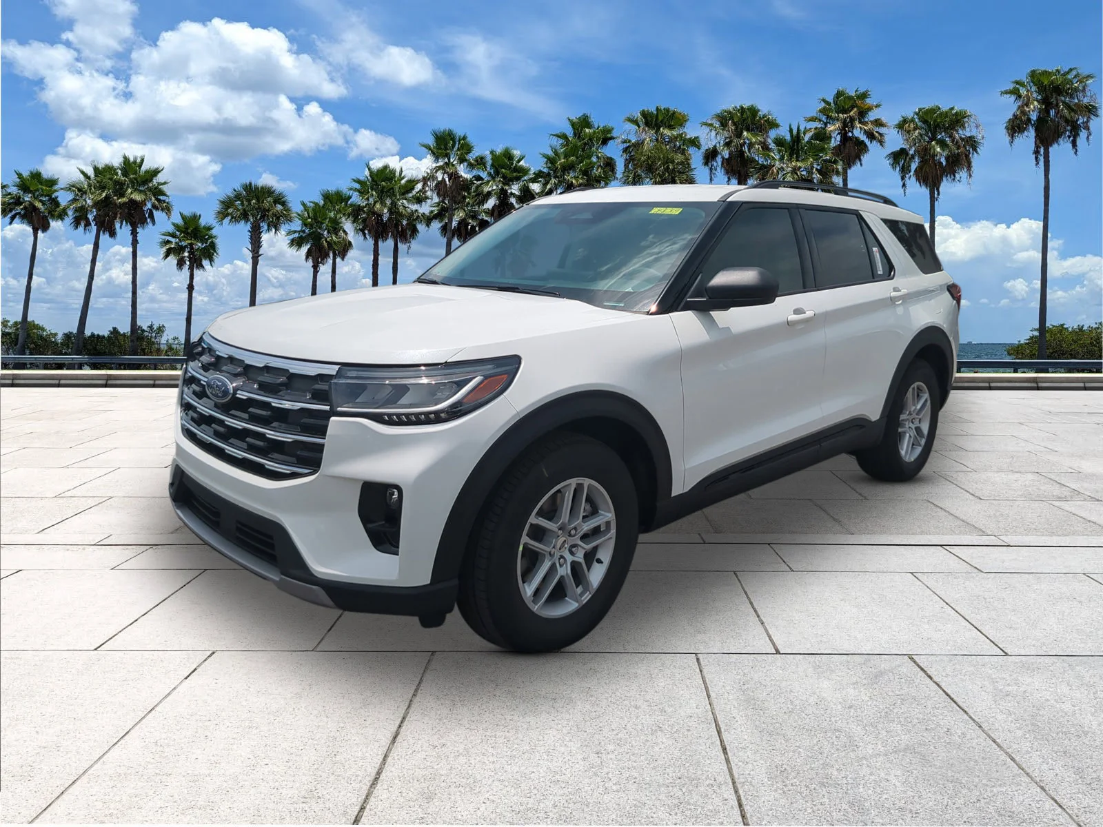 New 2026 Star White Metallic Tri-Coat Ford Active image 3