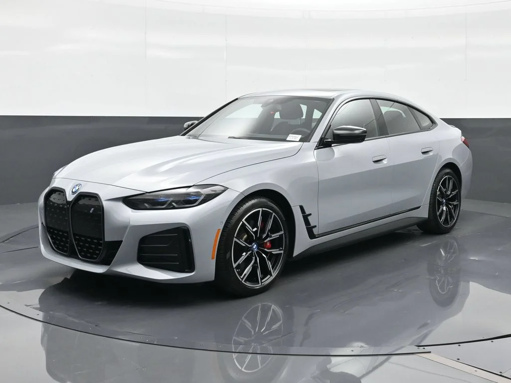 2023 BMW i4