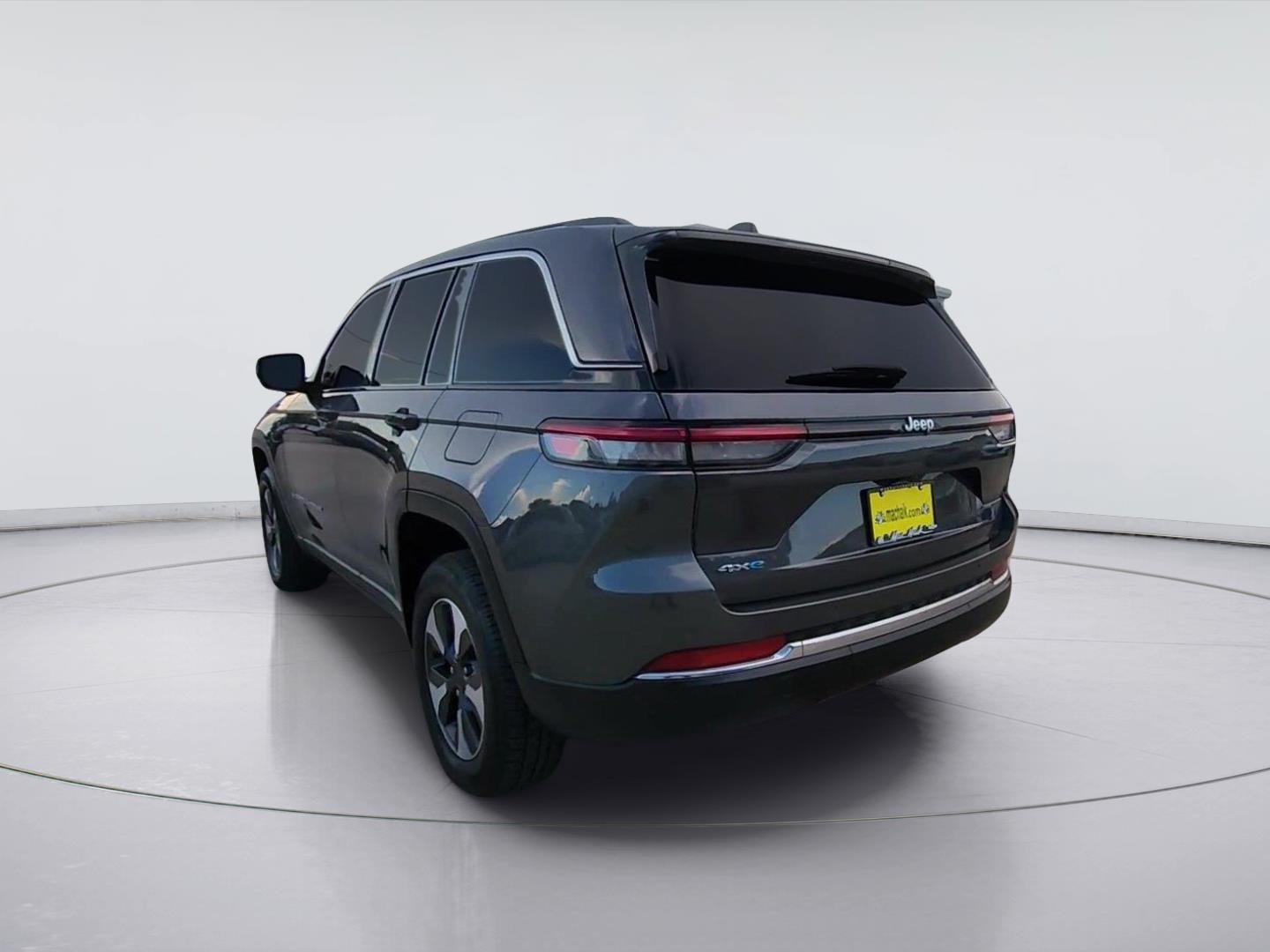2023 Jeep Grand Cherokee 4xe BASE Gray at Davis Chevrolet