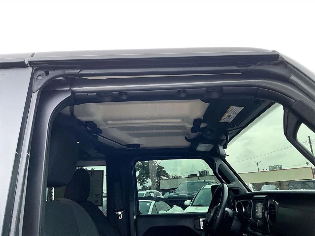 Used 2019 Gray Jeep Sport image 23