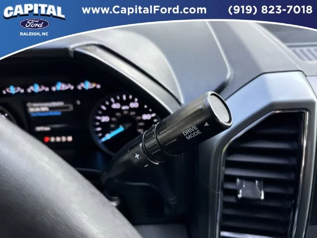 Used 2020 Black Ford XLT image 30