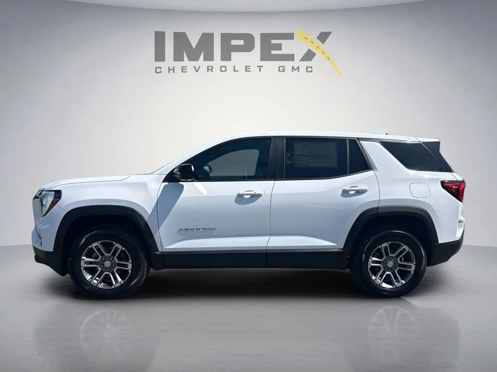 New 2026 Summit White GMC Elevation image 2