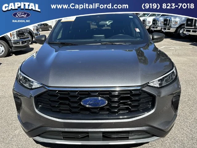 Used 2025 Gray Ford ST-Line image 10