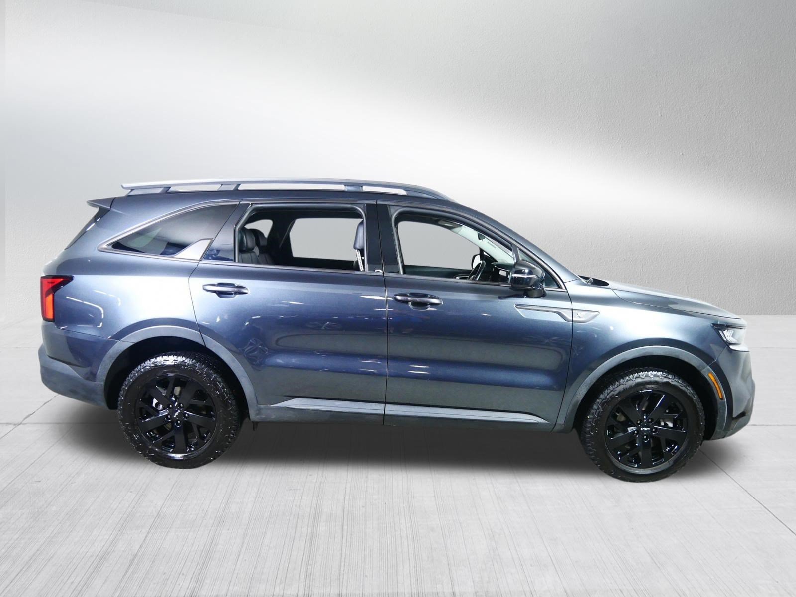 2022 Kia Sorento X-Line S - Photo 8