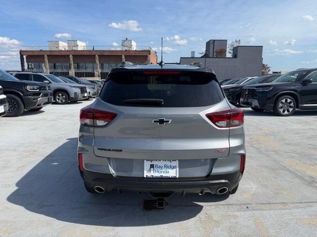 Used 2023 Gray Chevrolet RS image 6