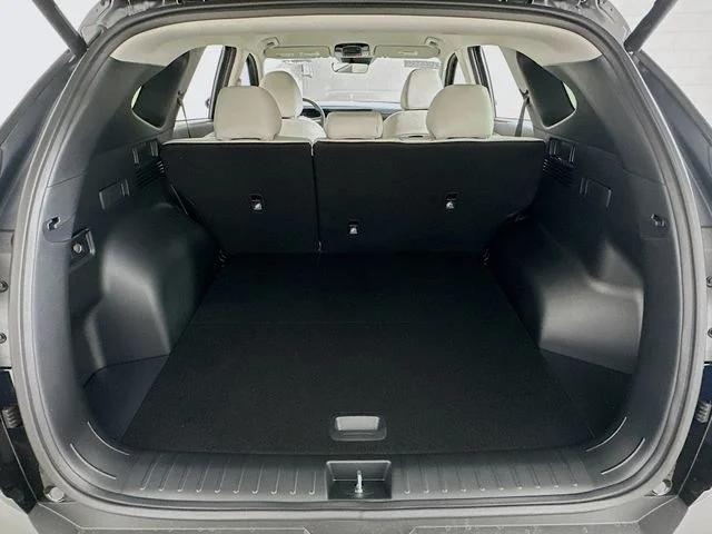 New 2026 Hyundai TUCSON SEL