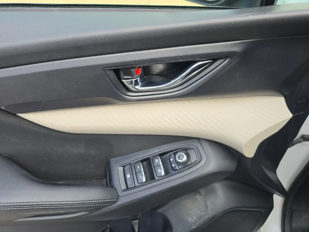Used 2019 Crystal White Pearl Subaru Premium image 14