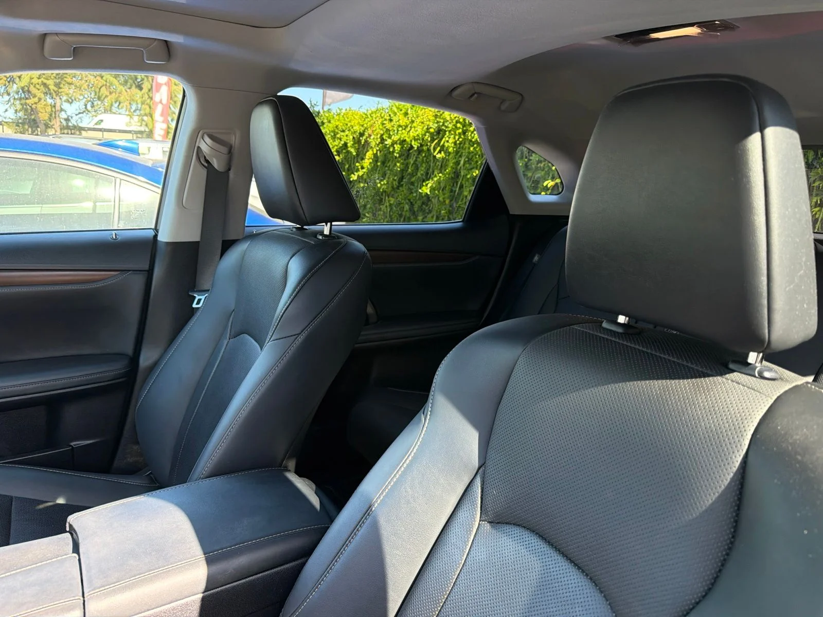 Used 2022 Gray Pearl Lexus 350 image 5