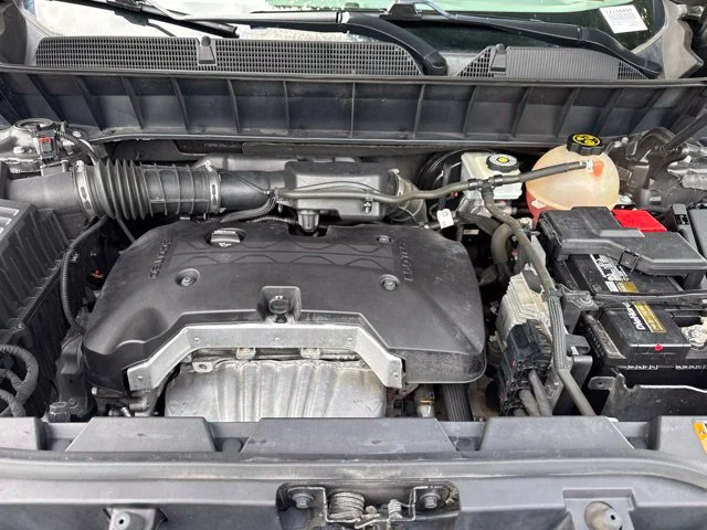 Used 2019 Silver GMC SLE-1 image 17