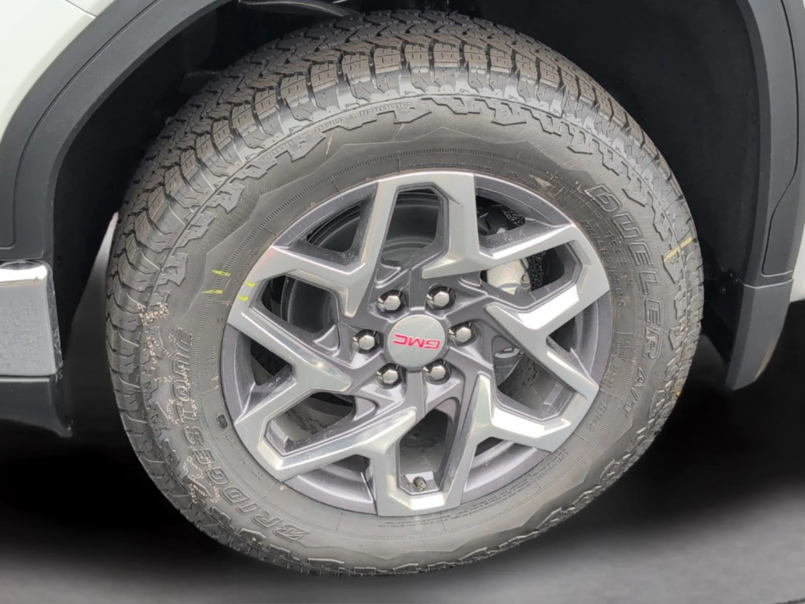 New 2026 Summit White GMC SLT image 36
