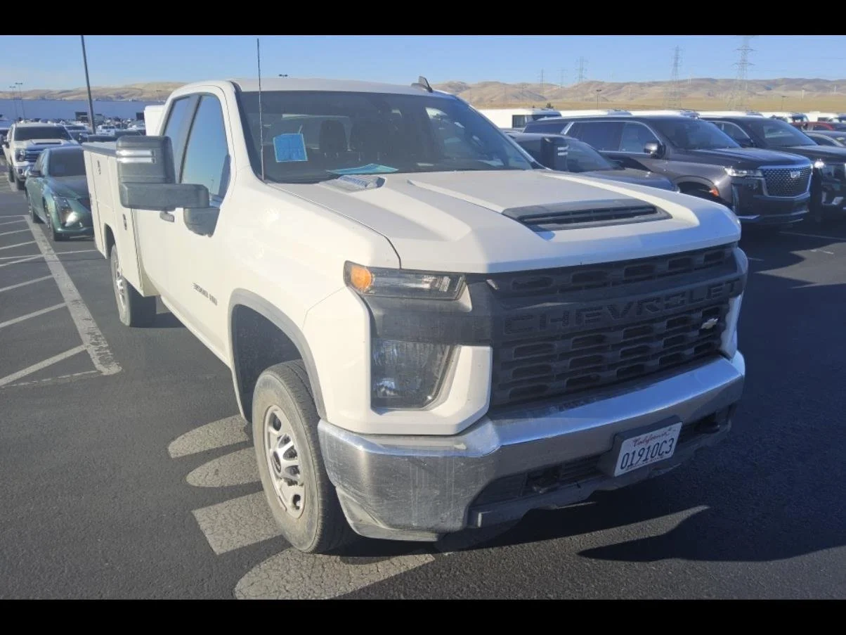 Used 2020 SUMMIT WHITE Chevrolet Work Truck image 13