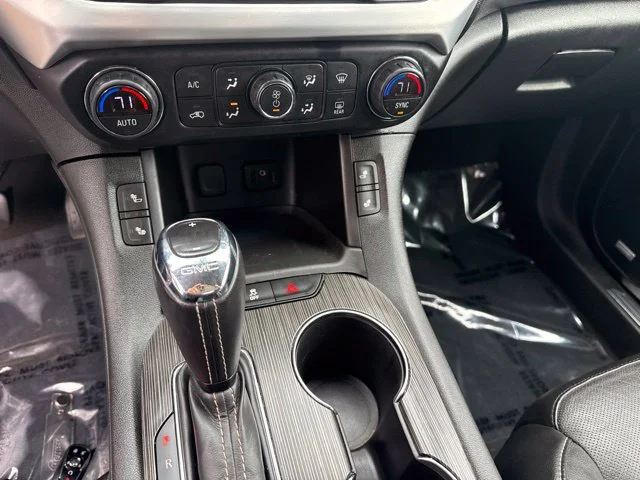 Used 2018 Silver GMC SLT-1 image 18