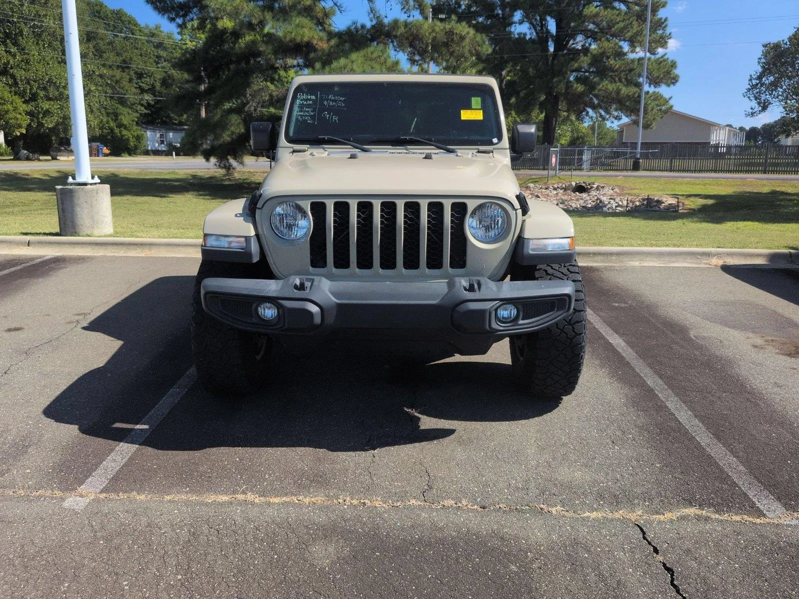 Used 2020 Gobi Clearcoat Jeep Sport S image 3