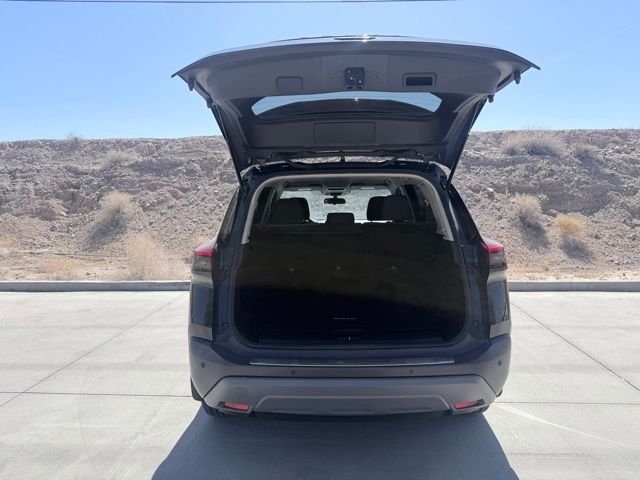 2022 Nissan Rogue SV - Photo 35