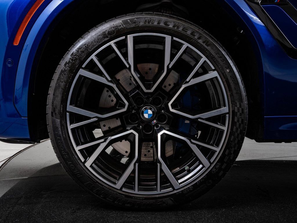 Used 2025 Marina Bay Blue Metallic BMW  image 13