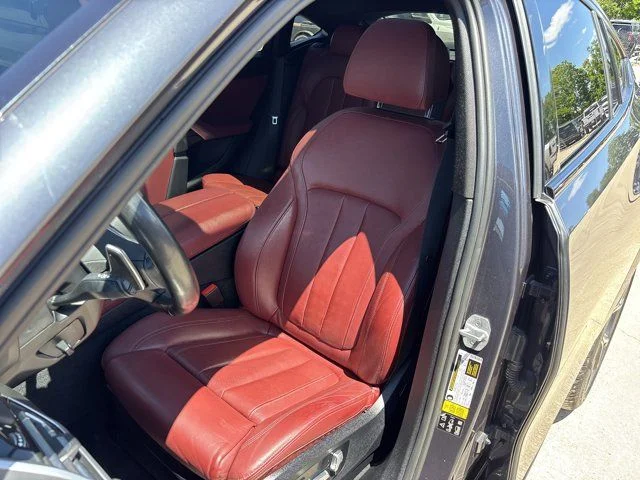 Used 2020 Gray BMW M50i image 20