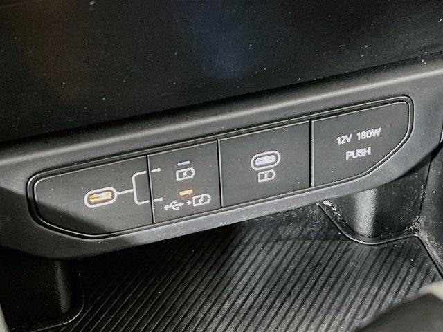 2025 Kia K4 LXS - Photo 20