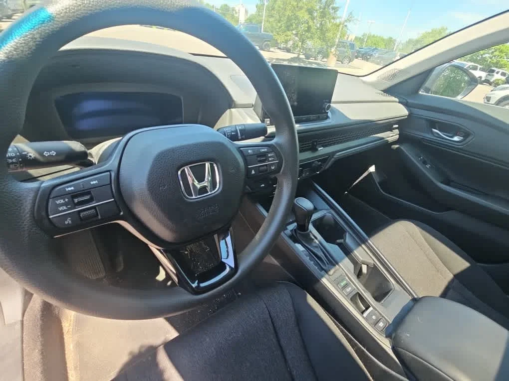 Certified Used 2024 Meteorite Gray Metallic Honda EX image 7