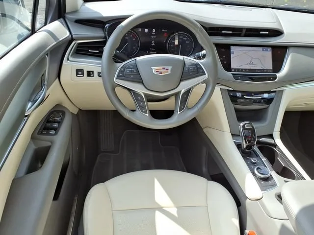 2025 Cadillac XT5 Premium Luxury - Photo 7