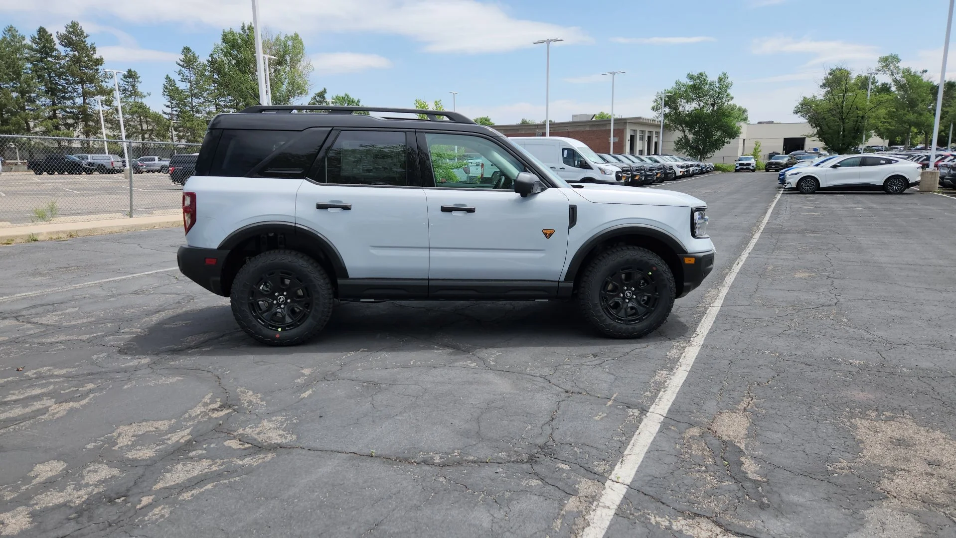 New 2026 Space White Metallic Ford Badlands image 9