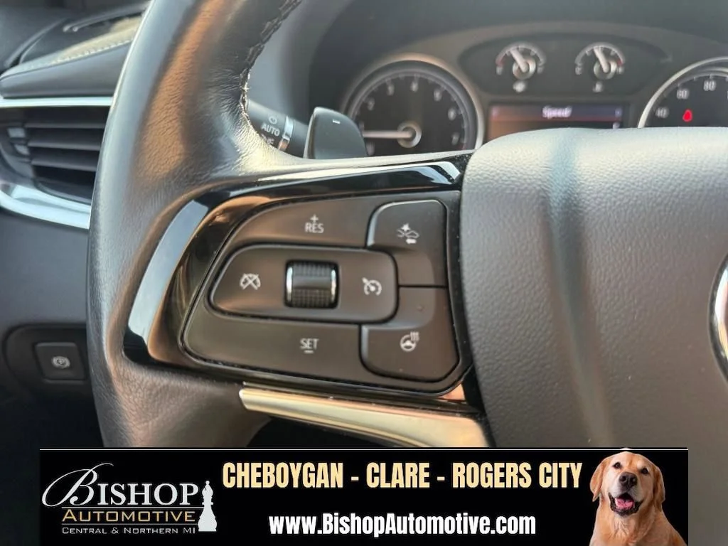 Pre-Owned 2024 Buick Enclave Essence image 31