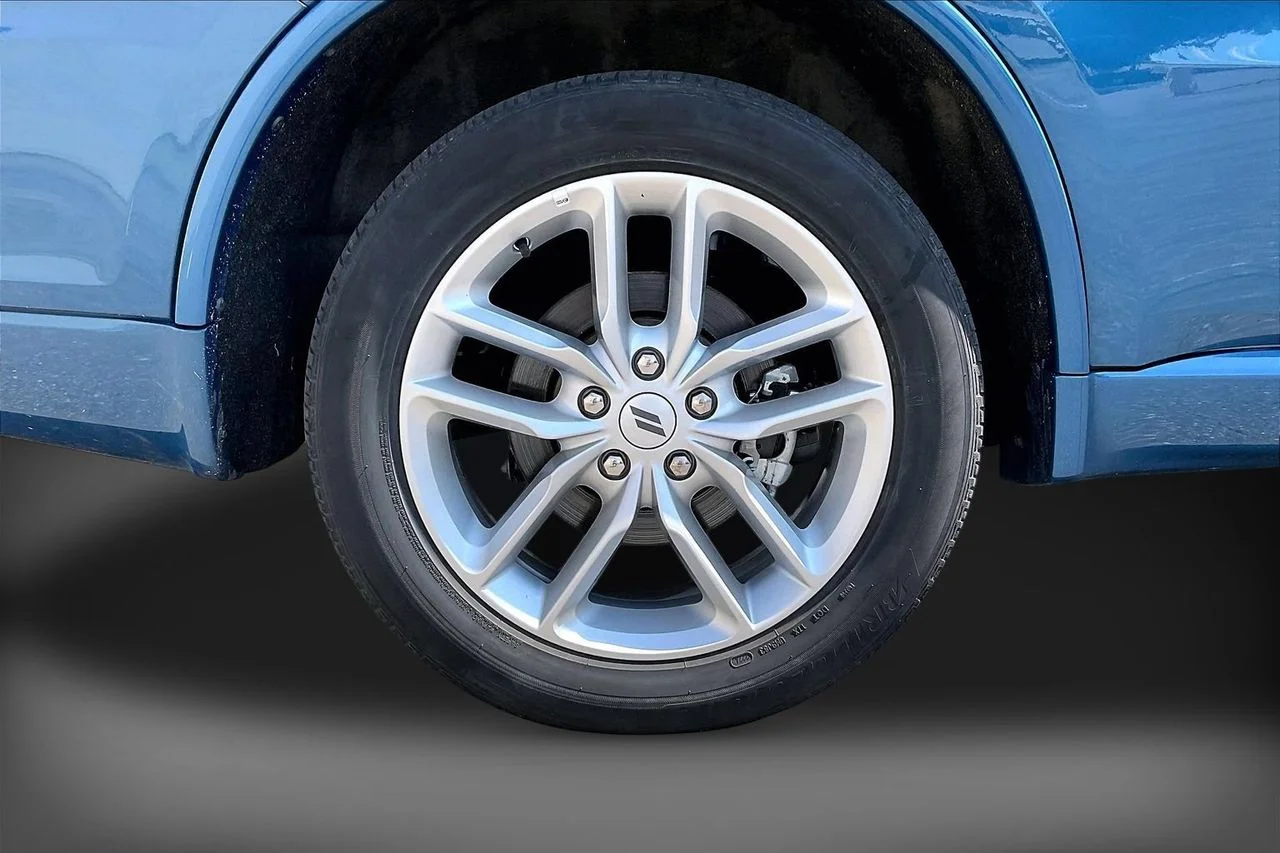Certified Used 2025  Dodge GT Plus image 38