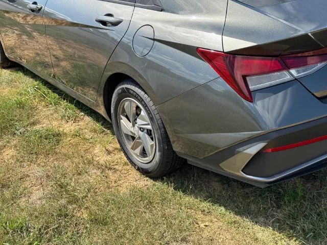 Used 2024 Gray Hyundai SE image 21