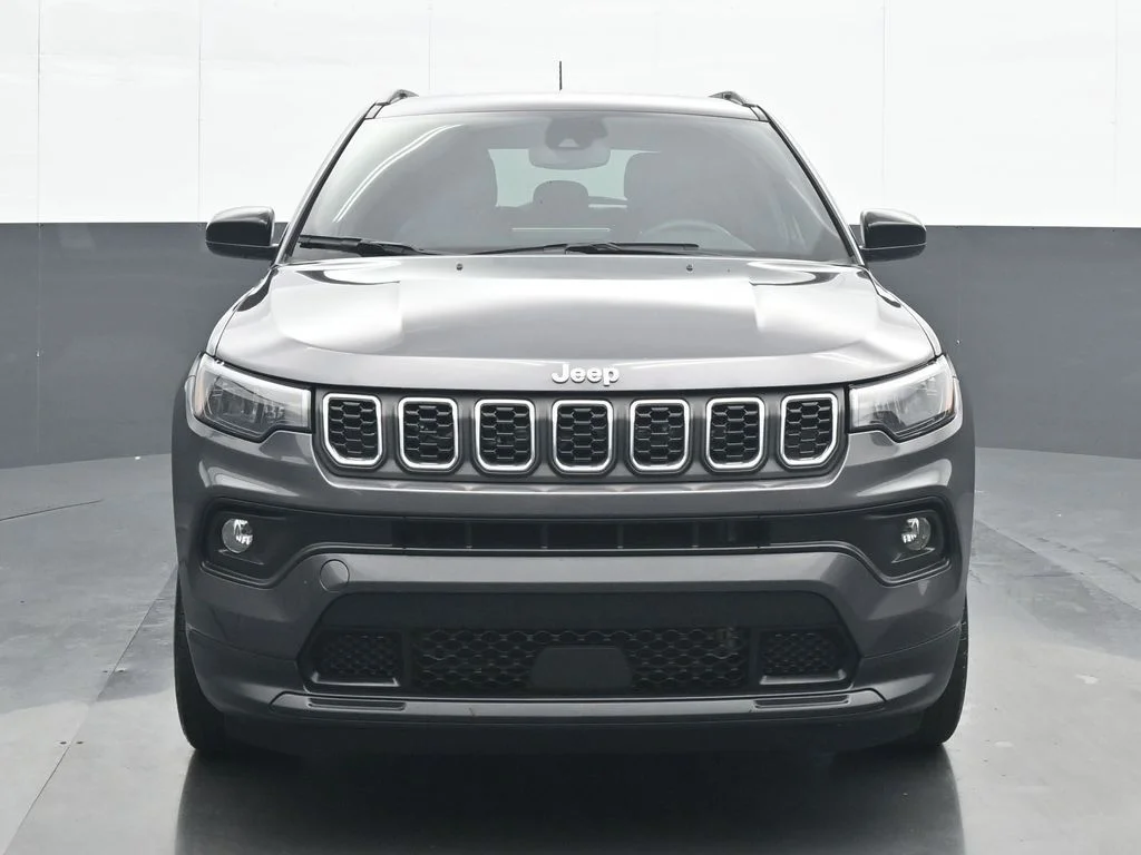Used 2024 Gray Jeep Latitude image 1