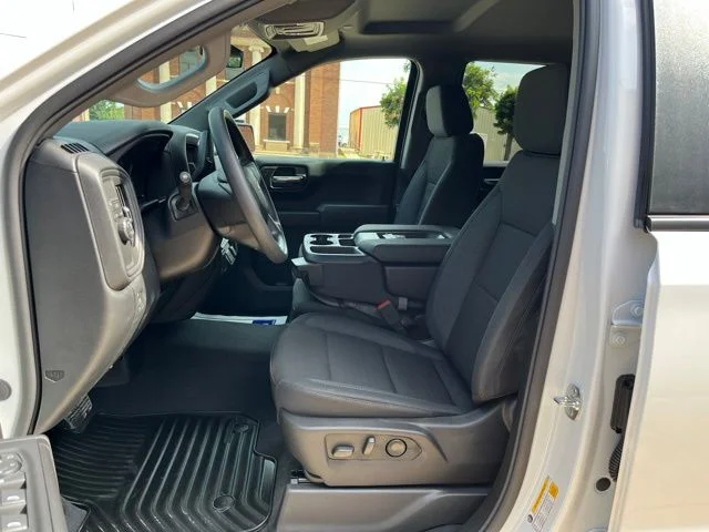 2026 Chevrolet Silverado 1500 Custom - Photo 11