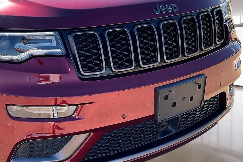 Used 2020 Red Jeep Overland image 29