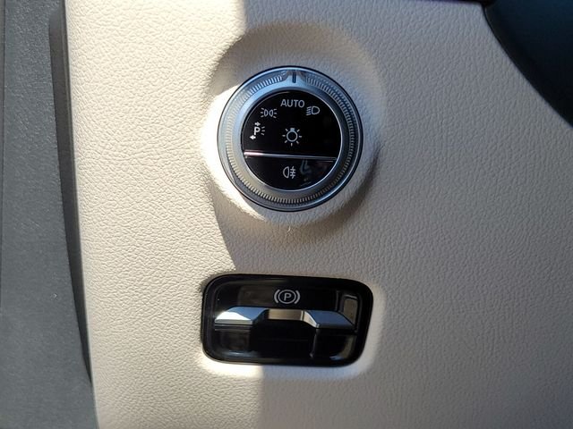 Used 2023 Blue Mercedes-Benz C 300 image 24