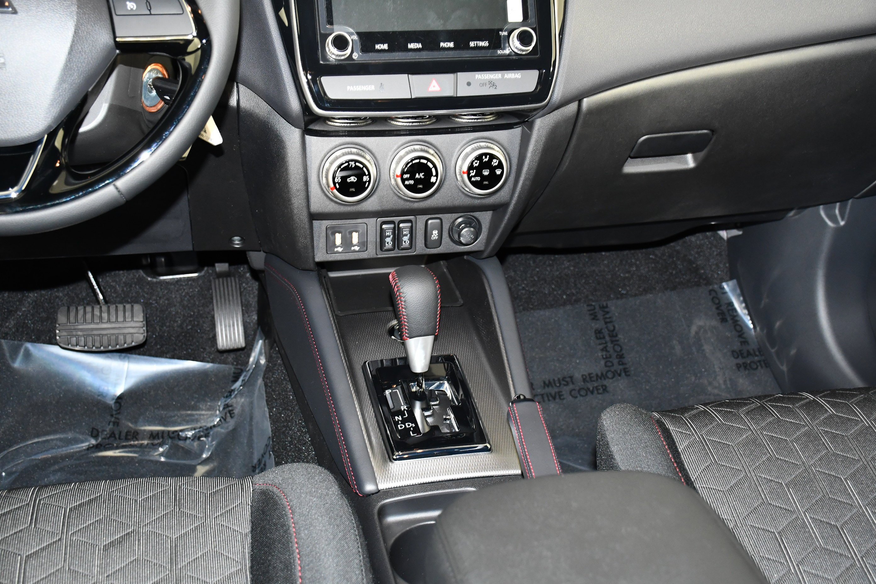 New 2026 Mercury Gray Metallic Mitsubishi Trail Edition image 13