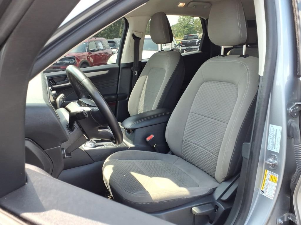 Used 2022 Ford Escape SE with VIN 1FMCU9G62NUB96602 for sale in Sanford, NC