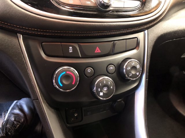 Certified Used 2020 Pacific Blue Metallic Chevrolet LT image 17