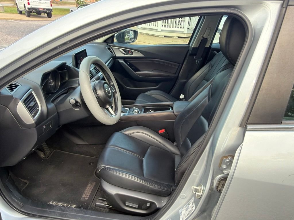 Used 2018 Silver Mazda Touring image 13