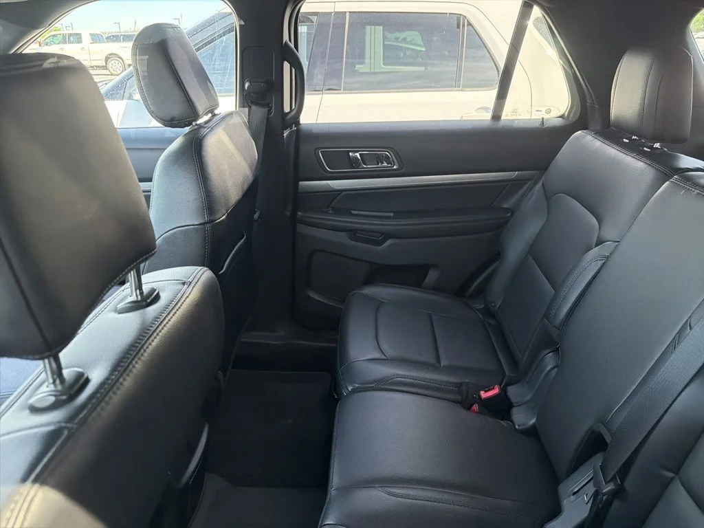 Certified Used 2018 Shadow Black Ford XLT image 7