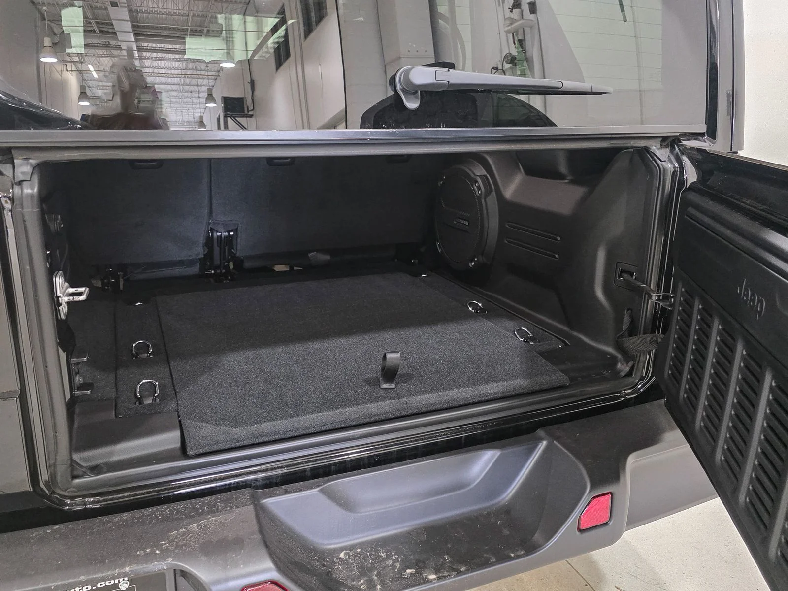 2026 Jeep Wrangler 4-Door Rubicon - Photo 15